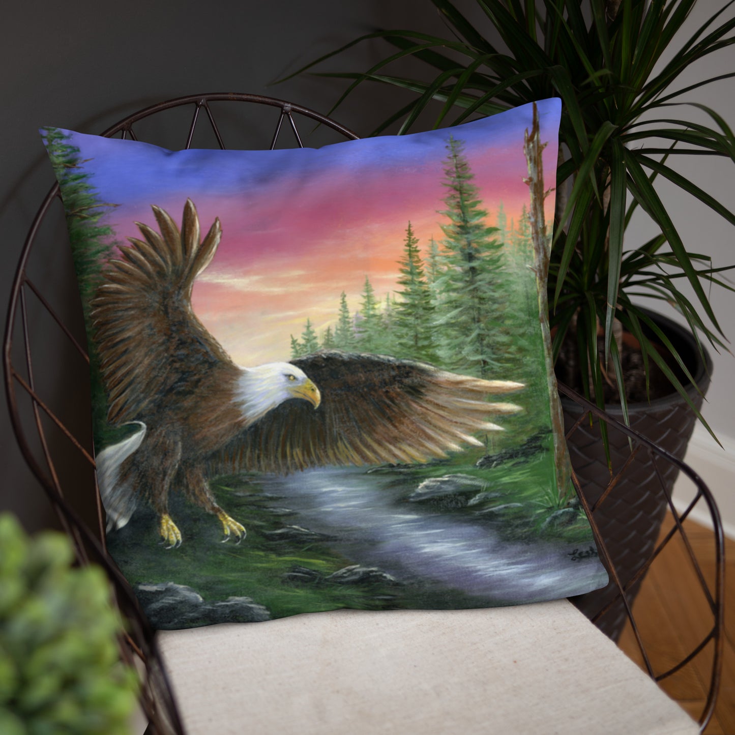 Born Free Basic Pillow